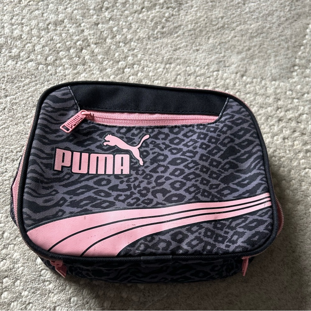 Puma printed lunchbox